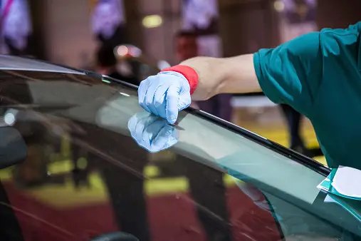 From Installation to Maintenance A Complete Guide to New Auto Glass